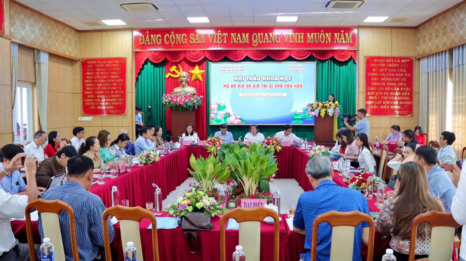 Nhiều điều thú vị về mộ Bà Rịa được làm rõ