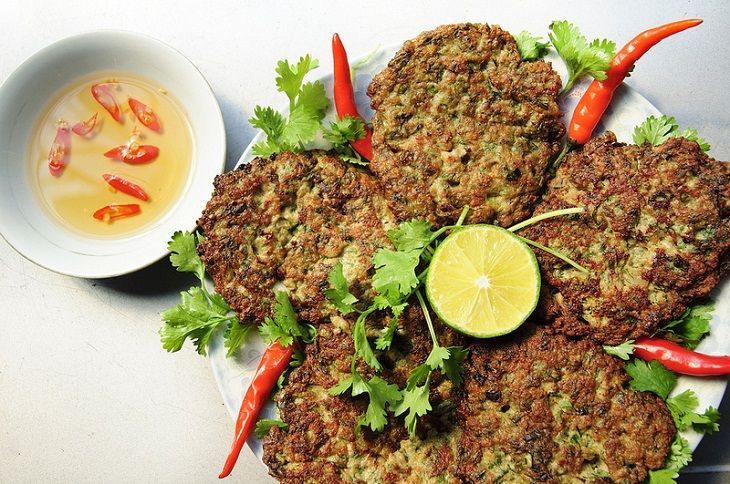 Chả Rươi – đặc sản Tứ Kỳ, Hải Dương