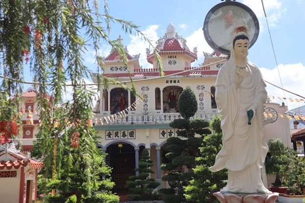 Hành trình tâm linh qua ba ngôi chùa cổ trăm tuổi tại Cần Thơ