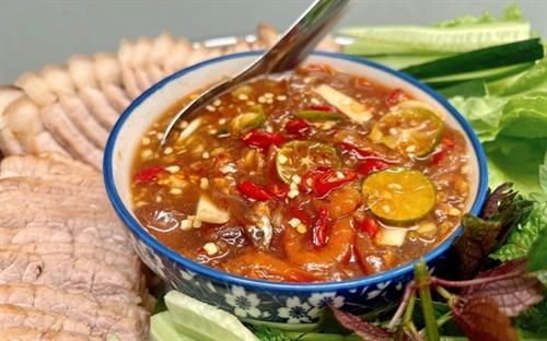 Mắm Chua Tây Ninh – Tinh Hoa Ẩm Thực Vùng Đất Thánh